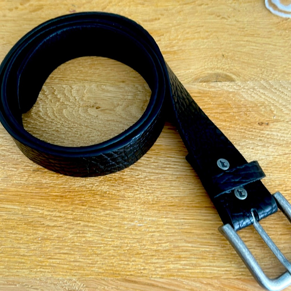 Buffalo leather belt brand new size 33/34